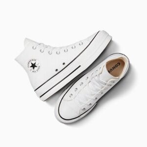 Converse Chuck Taylor All Star Lift Platform Canvas